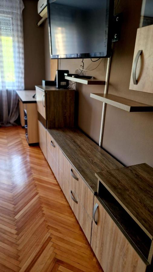 Stan Ideja Appartement Novi Sad Buitenkant foto
